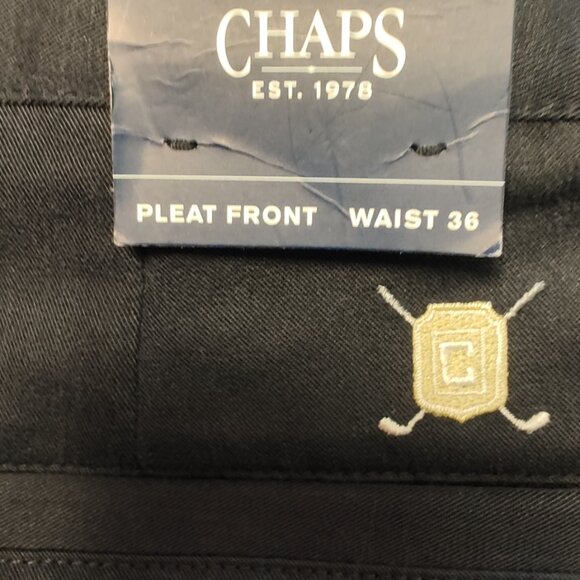 NWT! Men's Chaps Golf Shorts - Navy Blue - 36" W x 8.5" Inseam - Pleated Front - Picture 4 of 6
